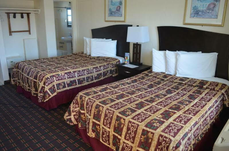 Sunrise Inn เดย์โทนาบีช ภายนอก รูปภาพ